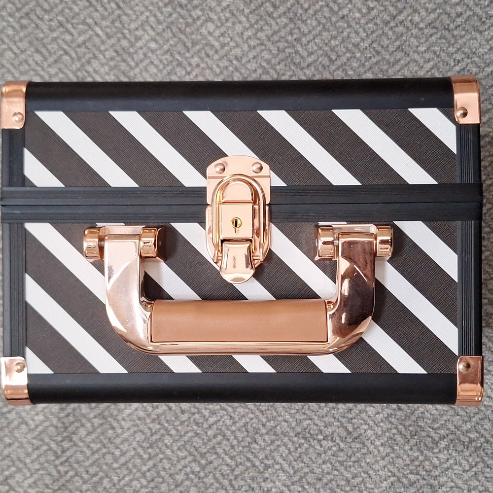 Rose Gold and Black Makeup Case - Picture 9 of 9